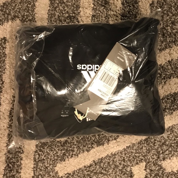NWT Adidas Oversized Crewneck Sweatshirt - Picture 4 of 4